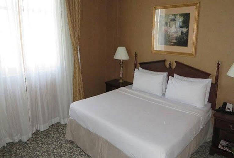 לקסינגטון Inn On Broadway Downtown/Keeneland/Medical Center מראה חיצוני תמונה